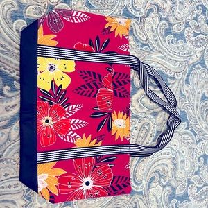 Huge Thirty One beach/tote bag